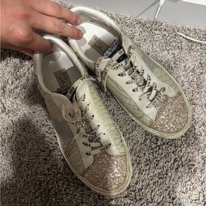 Vintage Havana Cream and Gold Glitter Low-Top Sneakers